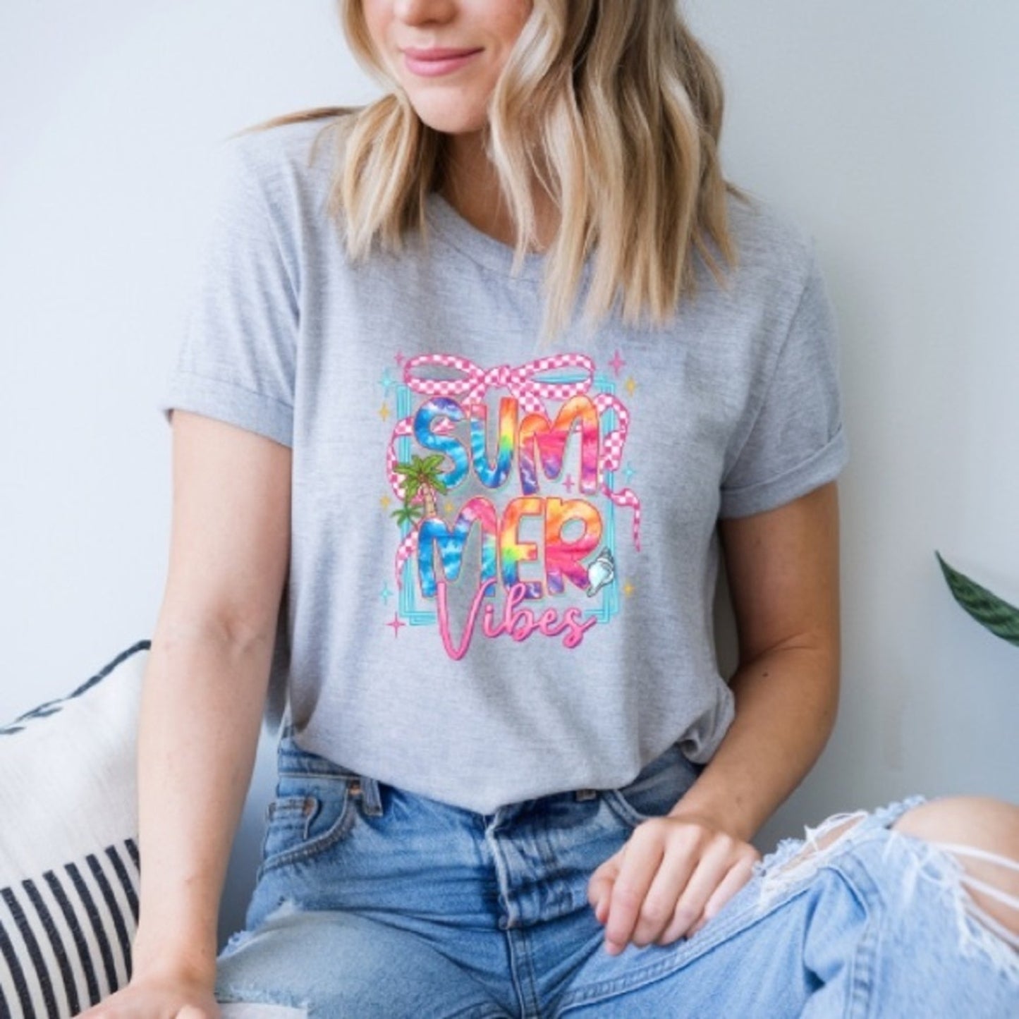 Summer Vibes Tie Dye Gray Graphic T Shirt