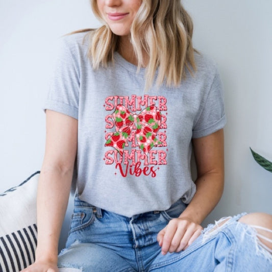 Strawberry Summer Vibes Gray Graphic T Shirt