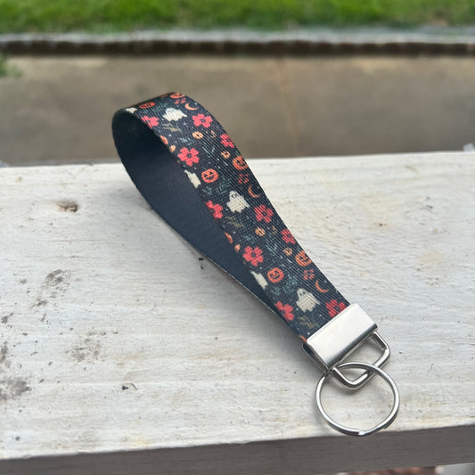 Halloween Ghost & Pumpkin Nylon Wristlet Keychain – Handmade Double-Sided Key Fob